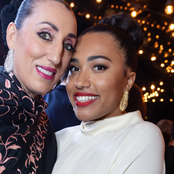Installée à Madrid, Rossy de Palma se concentre sur la multitude de projets professionnels qui l'animent. Le reste compte peu...
Rossy de Palma et sa fille Luna Garcia - Soirée "Kering Women in Motion Award" lors du 76ème Festival International du Film de Cannes. Le 21 mai 2023 © Olivier Borde / Bestimage
