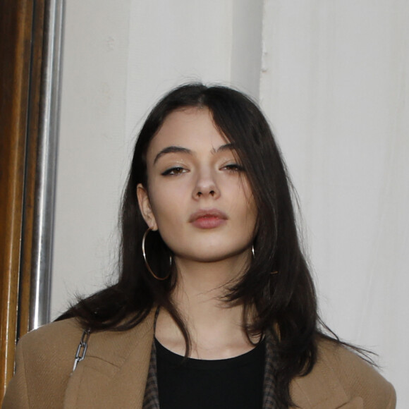 Exclusif - Deva Cassel - Arrivées à la première du film Astérix et Obélix "L'Empire du Milieu" au cinéma Le Grand Rex à Paris le 15 janvier 2023. 