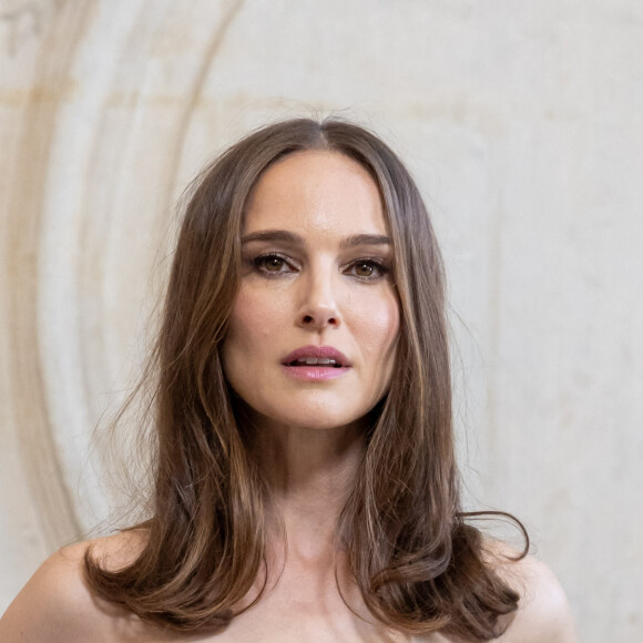 Natalie Portman - People au défilé de mode automne-hiver 2024 Haute-Couture "Christian Dior" lors de la fashion week de Paris. Le 3 juillet 2023 © Olivier Borde-Bertrand Rindoff Petroff / Bestimage 