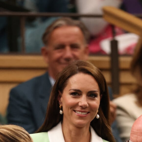 Catherine (Kate) Middleton, princesse de Galles et Mirka Federer dans les tribunes lors du tournoi de Wimbledon 2023 au All England Lawn Tennis and Croquet Club de Londres, Royaume Uni, le 4 juillet 2023.