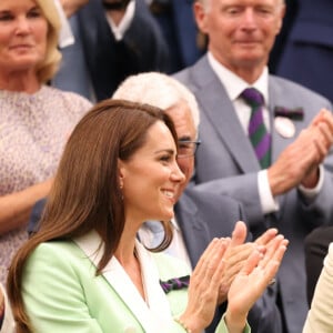 Catherine (Kate) Middleton, princesse de Galles, Roger Federer et sa femme Mirka dans les tribunes lors du tournoi de Wimbledon 2023 au All England Lawn Tennis and Croquet Club de Londres, Royaume Uni, le 4 juillet 2023.