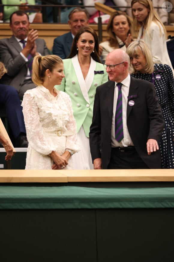 Catherine (Kate) Middleton, princesse de Galles et Mirka Federer dans les tribunes lors du tournoi de Wimbledon 2023 au All England Lawn Tennis and Croquet Club de Londres, Royaume Uni, le 4 juillet 2023.
