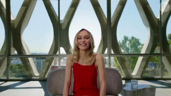 Qu'en pensez-vous ?
Lily-Rose Depp interviewée à propos de la série "The Idol" (HBO), le 2 juin 2023. 