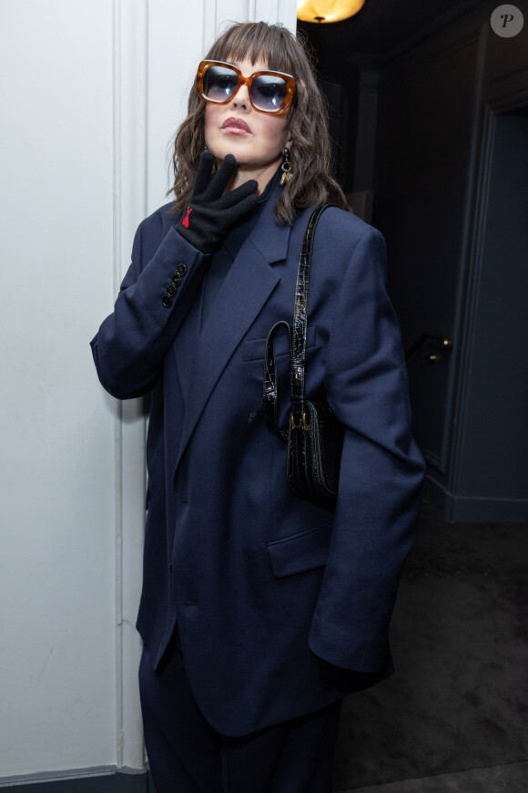 Exclusif -  Isabelle Adjani - Dîner de l'association AEM (Un Avenir pour les Enfants du Monde), au profit des enfants du Rwanda par Babeth Djian au pavillon Ledoyen à Paris. Le 23 mars 2023 © Olivier Borde-Bertrand Rindoff Petroff / Bestimage 