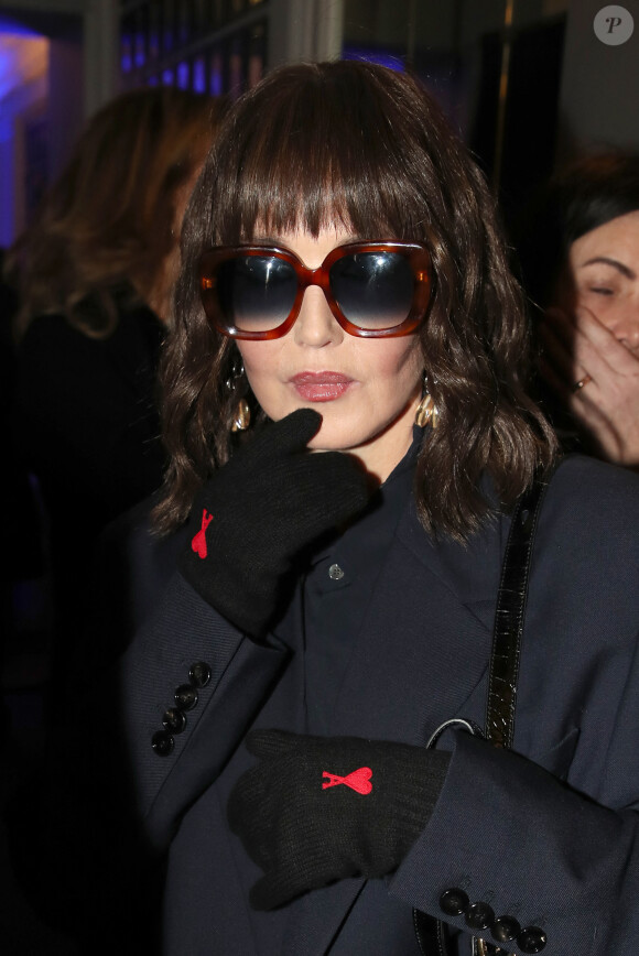 Exclusif - Isabelle Adjani - Dîner de l'association AEM (Un Avenir pour les Enfants du Monde), au profit des enfants du Rwanda par Babeth Djian au pavillon Ledoyen à Paris. Le 23 mars 2023 © Bertrand Rindoff Petroff-Olivier Borde / Bestimage 