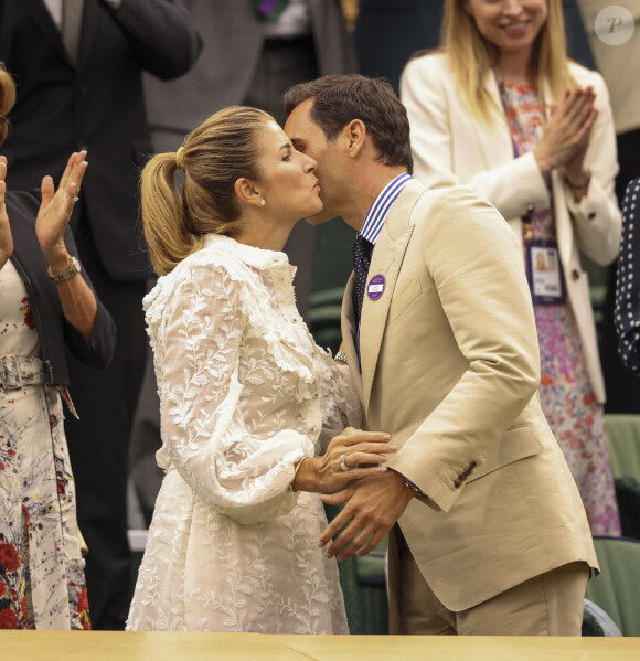 Roger Federer et sa femme Mirka dans les tribunes lors du tournoi de Wimbledon 2023 au All England Lawn Tennis and Croquet Club de Londres, Royaume Uni, le 4 juillet 2023. 