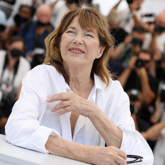 Rétro - La chanteuse et actrice Jane Birkin s'est éteinte à l'âge de 76 ans - Jane Birkin (habillée en Celine) au photocall du film Jane par Charlotte (Cannes première) lors du 74ème festival international du film de Cannes le 8 juillet 2021 © Borde / Jacovides / Moreau / Bestimage 
