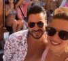 En story Instagram, tous deux ont immortalisé leurs moments complices passés ensemble sous le soleil et au bord de la mer, mais aussi en soirée .
Alicia et Benjamin (Mariés au premier regard) se retrouvent pour faire la fête au Cap d'Agde. Instagram