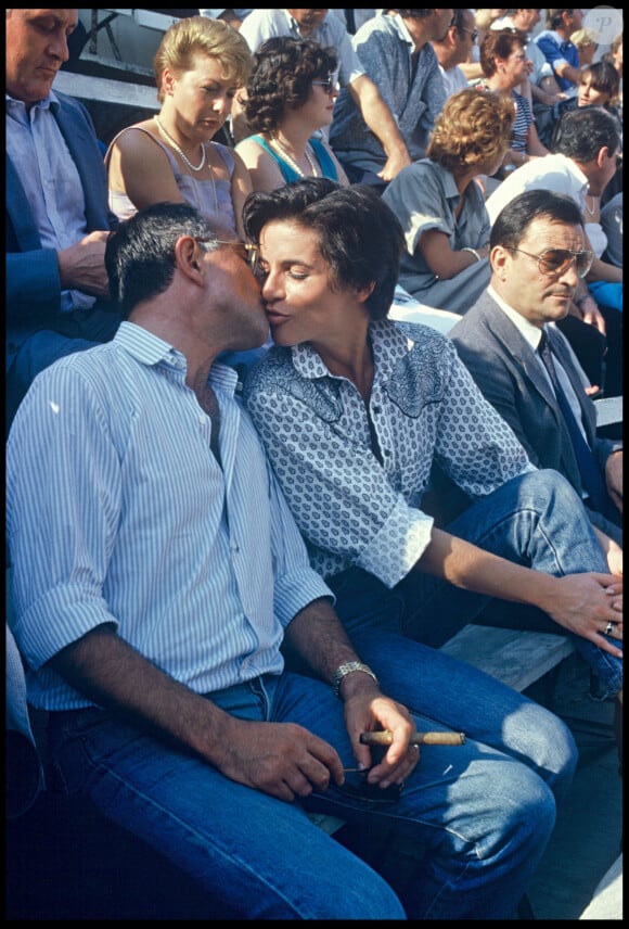 Archives - Mariage de Véronique et Yves Mourousi à Nimes en 1985.