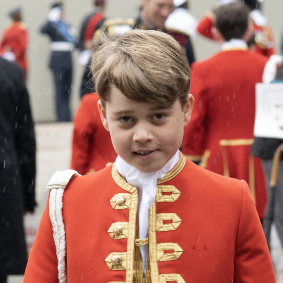On peut voir qu'il a bien grandi ! 
Le prince George de Galles lors de la cérémonie de couronnement du roi d'Angleterre à Londres, Royaume Uni, le 6 mai 2023. 