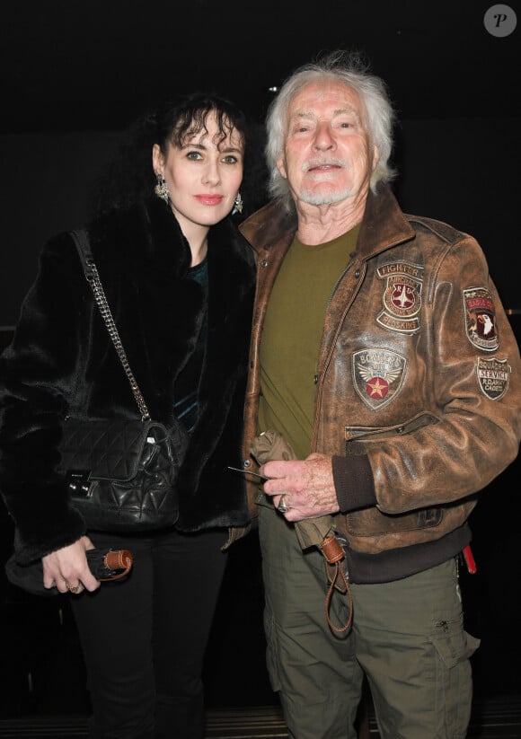 Un beau moment pour les amoureux, qui vont prochainement se marier
 
Exclusif - Hugues Aufray et sa compagne Muriel - People au concert de Dave à Bobino à Paris le 18 novembre 2019. © Coadic Guirec/Bestimage