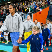 Coupe du monde féminine : Les énormes boulettes d'une ministre après le match des Bleues la mettent dans l'embarras...