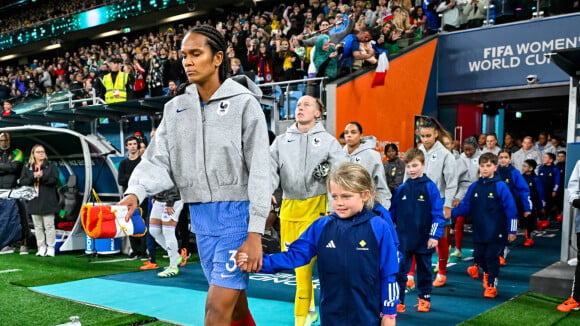Coupe du monde féminine : Les énormes boulettes d'une ministre après le match des Bleues la mettent dans l'embarras...