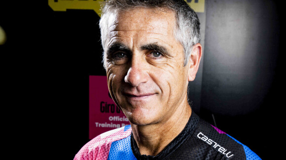 "S'il y a une maman..." : Laurent Jalabert tape du poing sur la table concernant le Tour de France Femmes