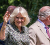 Camilla Parker-Bowles et le roi Charles III se sont rendus dans un événement insolite.
Le roi Charles III d'Angleterre et Camilla Parker Bowles, reine consort d'Angleterre, au Sandringham Flower Show à Sandringham House (Norfolk)