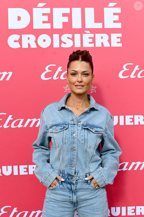 Une bonne humeur qui fait plaisir à voir.
Caroline Receveur au photocall du défilé Etam Croisière 2023 à Saint-Tropez le 11 mai 2023. © Rachid Bellak / Bestimage