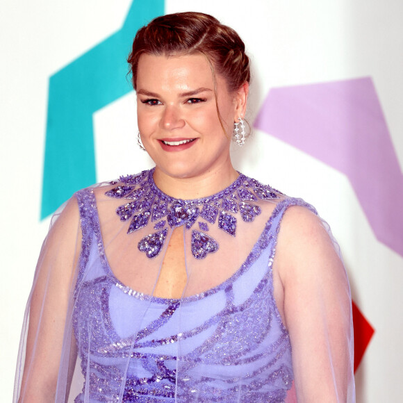 Sublime dans une robe lavande.
Camille Gottlieb lors du 74ème Gala de la Croix-Rouge Monégasque, qui se tient dans la mythique Salle des Etoiles du Sporting Monte-Carlo à Monaco. Cette année l'ambassadeur du gala n'est autre que la rock star internationale Robbie Wiliams. En cette occasion Robbie Williams a donné un concert exclusif à la Salle des Etoiles. Monaco, le 29 juillet 2023. © Dominique Jacovides/Bestimage 