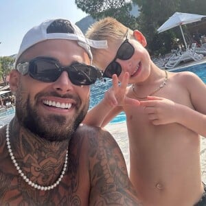 Jessica Thivenin et sa famille en Turquie.