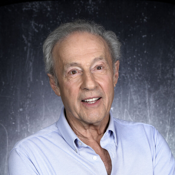 Portrait de Gérard Klein lors de l'enregistrement de l'émission "Chez Jordan". Le 19 avril 2023 © Cédric Perrin / Bestimage