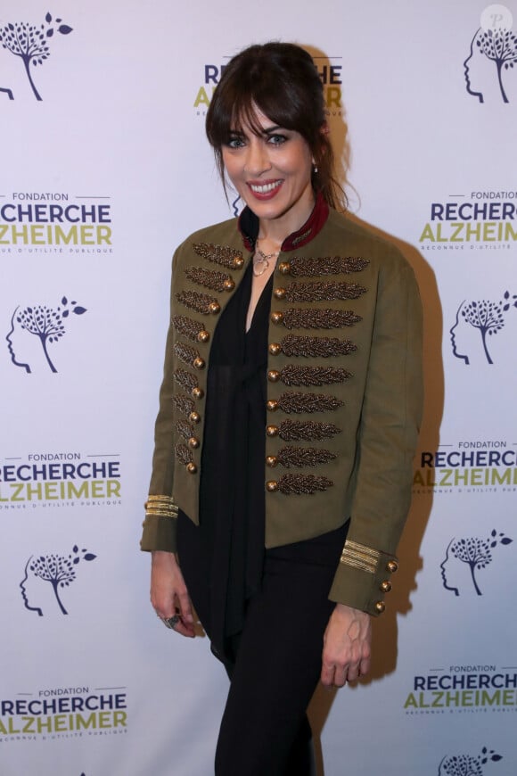 "Je ne lui fais pas la guerre. Je mange ce qui me plaît et fais du sport. Je veille juste à la qualité des aliments (bio et productions locales). Je ne veux pas empoisonner mon corps", expliquait-elle.
Nolwenn Leroy - Photocall du 16ème Gala de la Fondation " Recherche Alzheimer " à l'Olympia à Paris. Le 20 mars 2023 © Bertrand Rindoff Petroff / Bestimage