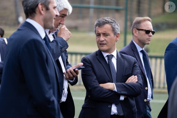 Une décision qu'aurait du mal à digérer Gérald Darmanin
Emmanuel Macron, président de la République Française, visite la Magenta Sports Arena de Nouméa, dans le cadre de son voyage officiel en Nouvelle-Calédonie. Nouméa, le 26 juillet 2023. © Raphael Lafargue/Pool/Bestimage 