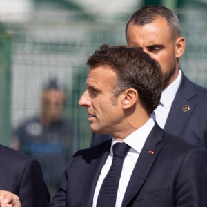 Emmanuel Macron, président de la République Française, visite la Magenta Sports Arena de Nouméa, dans le cadre de son voyage officiel en Nouvelle-Calédonie. Nouméa, le 26 juillet 2023. © Raphael Lafargue/Pool/Bestimage 