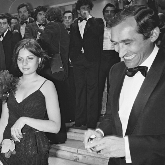 Alain Corneau l'avait d'ailleurs dirigée dans l'un de ses chefs d'oeuvre, "Série noire"
Myriam Boyer, Marie Trintignant et Alain Corneau au Festival de Cannes 1979