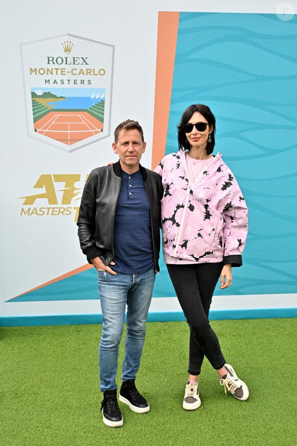 Daniel Riolo et sa compagne Géraldine Maillet - Célébrités en tribune lors du tournoi Rolex Monte Carlo Masters 2023 à Roquebrune-Cap-Martin le 15 avril 2023. © Bruno Bebert/Bestimage