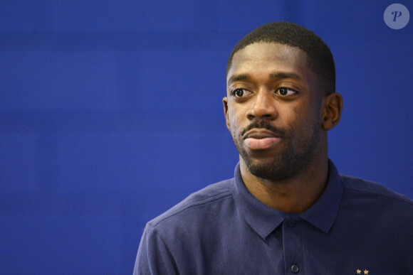 Le journaliste s'est exprimé sur le dossier Ousmane Dembélé
 
Ousmane Dembélé - Les joueurs de l'équipe de France de football donne une conférence de presse au centre d'entraînement Al Sadd SC à Doha, Qatar, le 16 décembre 2022, lors de la Coupe du monde de football Qatar 2022. © Jean-Baptiste Autissier/Panoramic/Bestimage