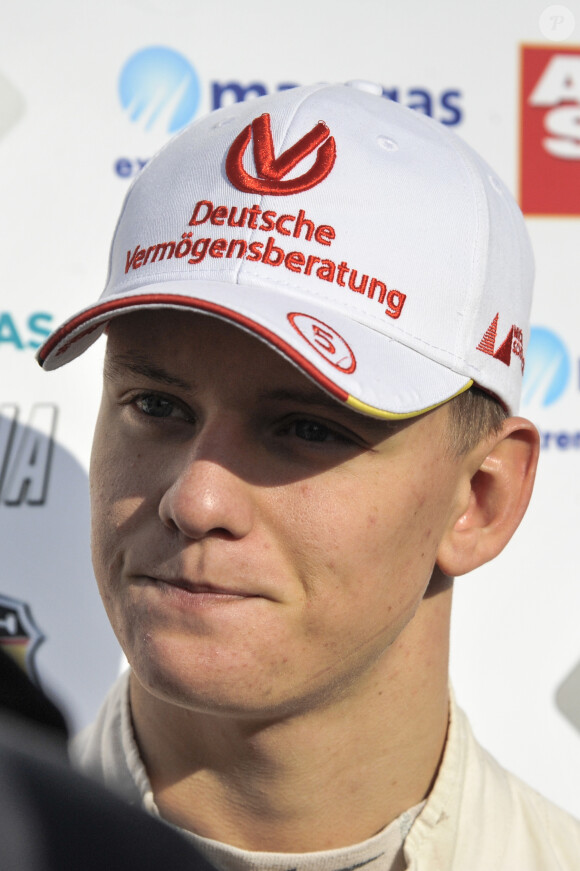 Mick Schumacher, le fils de Michael Schumacher remporte le grand prix de Monza en formule 4 à Monza le 30 octobre 2016