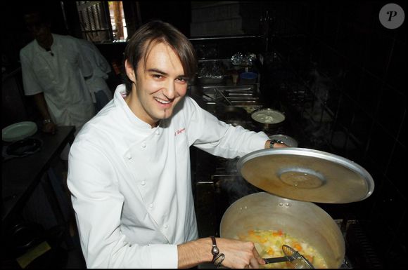 CYRIL LIGNAC (OUI CHEF !) A REOUVERT LES PORTES DU CELEBRE "GRAND CAFE DE LA POSTE" A MARRAKECH, MYTHIQUE RESTAURANT DES ANNEES 20  