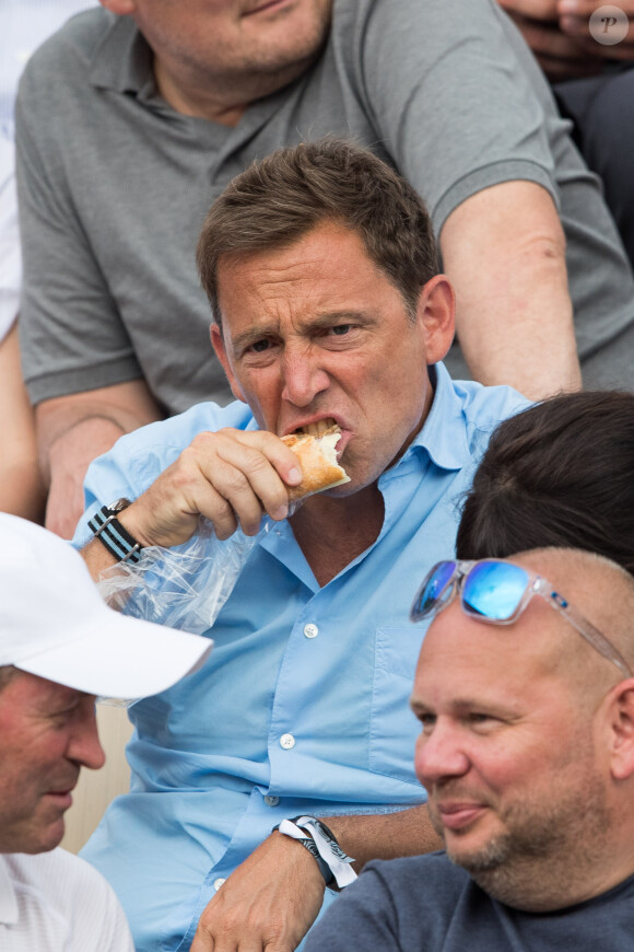 Daniel Riolo dans les tribunes lors des internationaux de tennis de Roland Garros à Paris, France, le 4 juin 2019. © Jacovides-Moreau/Bestimage