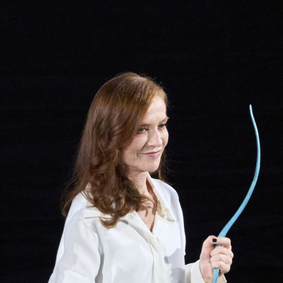 Isabelle Huppert et la reine Letizia d'Espagne à la cérémonie des "Masters of Cinema" lors du festival du film "Atlantida Mallorca 2022" à Palma de Majorque, le 31 juillet 2022. © Jack Abuin/Zuma Press/Bestimage 