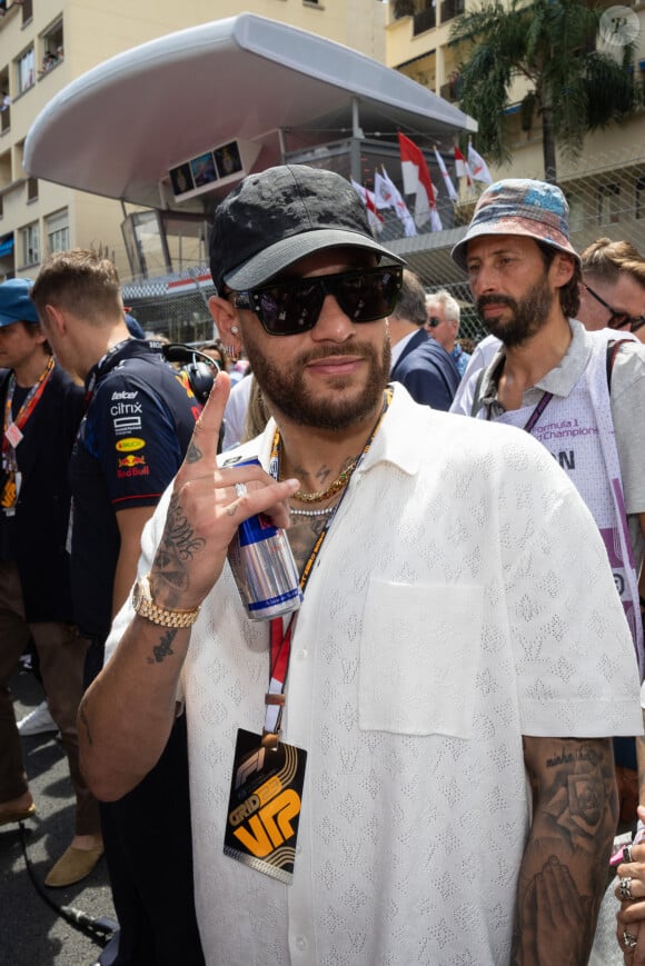 Le Brésilien vient de quitter le PSG pour rejoindre Al-Hilal
 
Neymar - People sur la grille de départ lors du 80ème Grand Prix de Monaco de Formule 1 à Monaco le 28 mai 2023. © Olivier Huitel/Pool Monaco