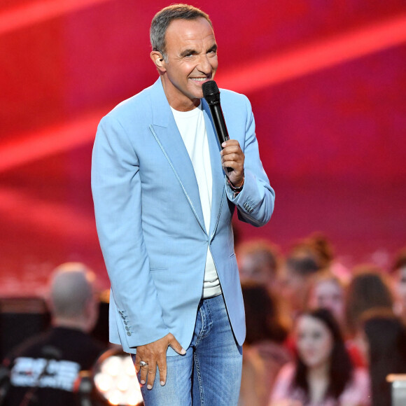 Exclusif - Nikos Aliagas - Enregistrement de l'émission "La chanson de l'année" dans les Arènes de Nîmes, présentée par N.Aliagas et diffusée le 17 juin sur TF1 © Bruno Bebert-Christophe Clovis / Bestimage