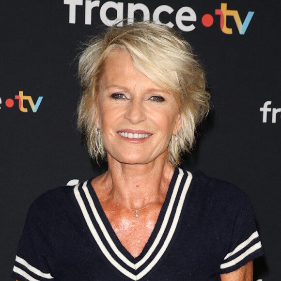 Plus qu'une semaine avant que Sophie Davant ne quitte officiellement "Affaire conclue".
Sophie Davant au photocall pour la conférence de presse de rentrée de France TV à la Grande Halle de la Villette à Paris. © Coadic Guirec/Bestimage