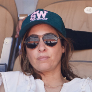 Léa Salamé a vécu un drame en ce mois d'août.
Léa Salamé en tribunes avec son fils Gabriel, ainsi que de son beau-fils de 11 ans, Alexandre en tribunes lors des Internationaux de France de tennis de Roland Garros à Paris, France. © Cyril Moreau/Bestimage 