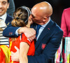 Les joueuses ont pris une lourde décision
Info - Le patron du foot espagnol Luis Rubiales va présenter sa démission après son baiser forcé à une joueuse lors de la victoire de l'Espagne au Mondial