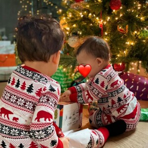 Tendre moment entre Matt Pokora et ses deux fils Isaiah et Kenna