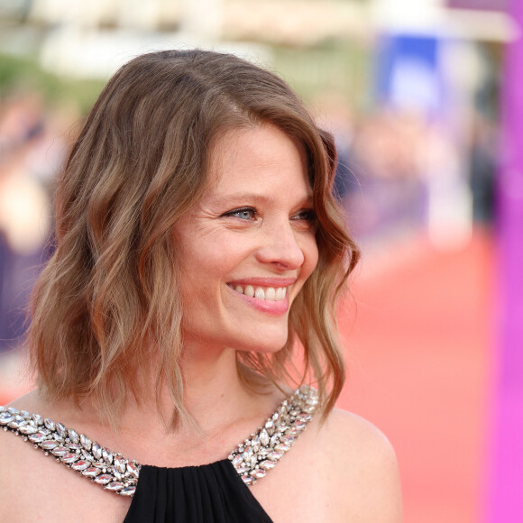 Mélanie Thierry - Les célébrités arrivent à la cérémonie d'ouverture du 49ème Festival du Cinema Americain de Deauville, France, le 1er septembre 2023. © Denis Guignebourg/Bestimage 