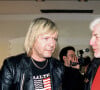Hugues Aufray et Renaud sont des amis de longue date
Renaud avec Hugues Aufray à l'Olympia en 2003.
