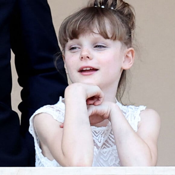 Une compétition qui a réuni des professionnels de la pétanque, des célébrités et des personnalités monégasques.
La princesse Gabriella durant la célébration de la traditionnelle fête de la Saint Jean à Monaco le 23 juin 2023. © Claudia Albuquerque / Bestimage 