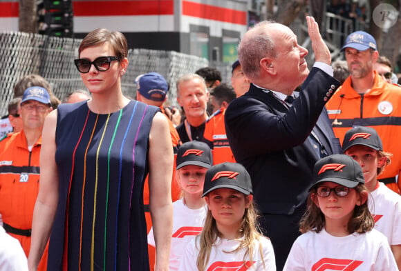 Les deux équipes de France sont les favorites avec l'équipe d'Espagne, qui est championne du monde de doublette en titre ", a commenté Didier Fulconis.
Le prince Albert II de Monaco et la princesse Charlène de Monaco - La famille princière de Monaco lors du 80ème Grand Prix de Monaco de Formule 1 à Monaco le 28 mai 2023. © Claudia Albuquerque/Bestimage 