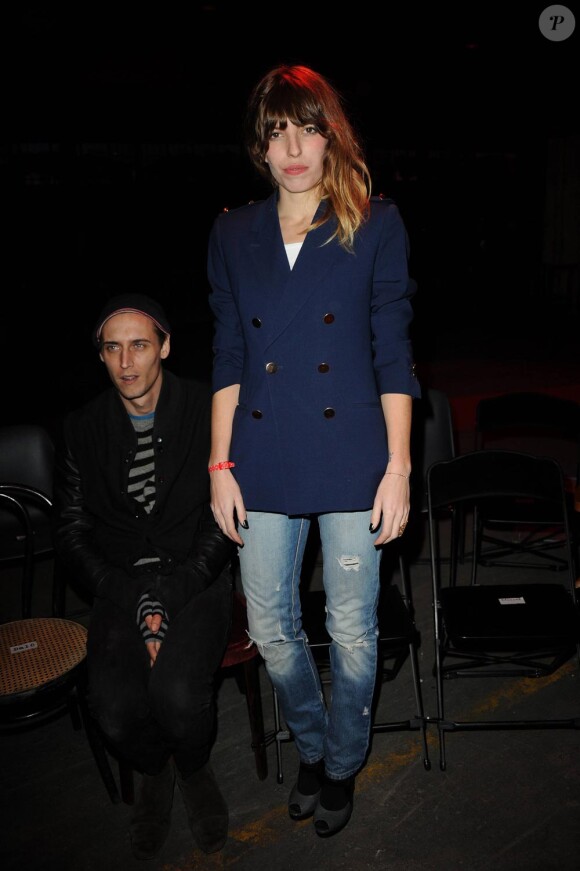 Lou Doillon au défilé Margiela à PAris le 5 mars 2010