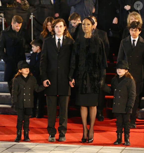 Céline Dion, ses enfants René-Charles Angélil, les jumeaux Nelson Angélil et Eddy Angélil - Sorties des obsèques nationales de René Angélil en la Basilique Notre-Dame de Montréal, le 22 janvier 2016.