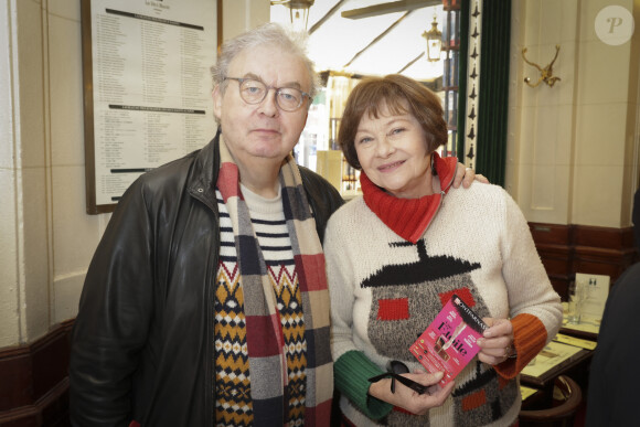 Dominique Besnehard, Macha Méril - 27ème Journée Nationale du Livre et du Vin au café "Les Deux Magots" à Paris le 20 février 2023. © Jack Tribeca/Bestimage