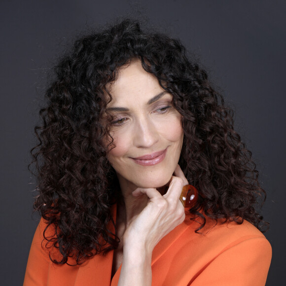 De 2018 à 2021, elle incarnait le personnage de Clémentine dans "Demain nous appartient" sur TF1.
Portrait de Linda Hardy lors de l'enregistrement de l'émission "Chez Jordan". Le 24 mai 2023 © Cédric Perrin / Bestimage 