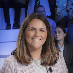 Exclusif - Valérie Bénaïm - Sur le plateau de l'émission TPMP (Touche Pas à Mon Poste) présentée en direct par C.Hanouna et diffusée sur C8 - Paris le 17/04/2023 - © Jack Tribeca / Bestimage 
