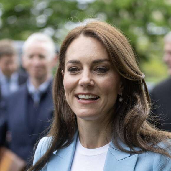 Catherine (Kate) Middleton, princesse de Galles, à la rencontre du public du concert du couronnement près du château de Windsor, le 7 mai 2023.