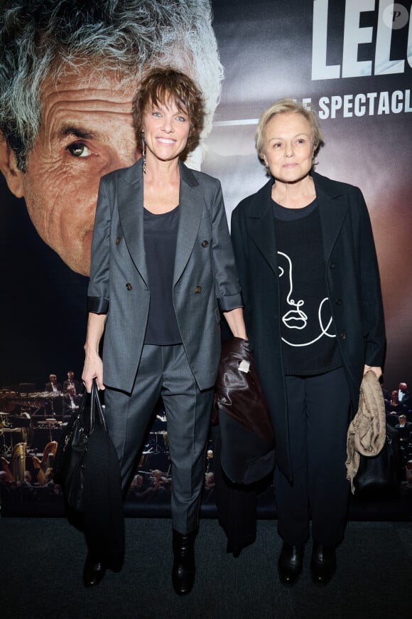 Une séquence qui a beaucoup fait parler ces derniers jours.
Exclusif - Muriel Robin et sa femme Anne Le Nen - Photocall - Spectacle symphonique Claude Lelouch "D'un film à l'autre" au Palais des Congrès de Paris le 14 novembre 2022. © Moreau / Rindoff / Bestimage